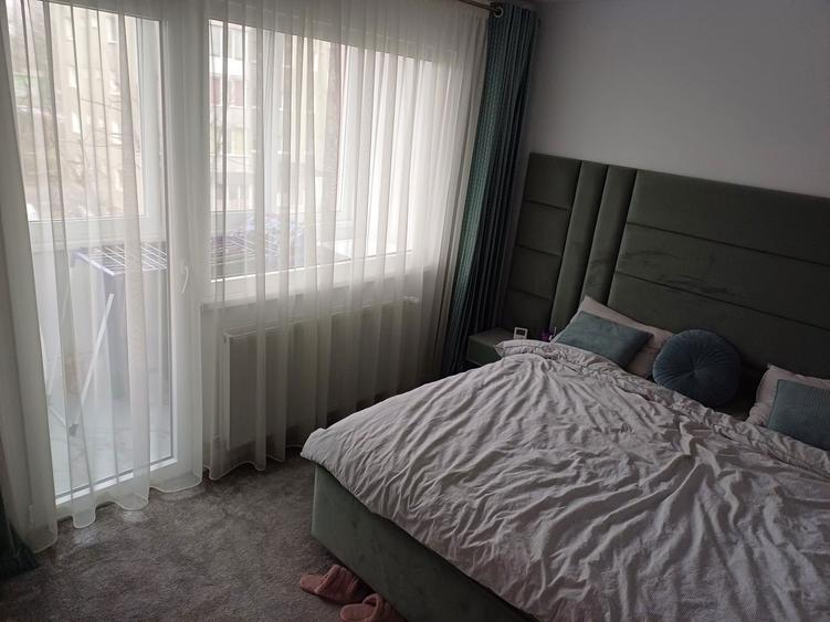 APARTAMENT 3 CAMERE cu living open SPACE. Este situat pe strada Neptun - 1