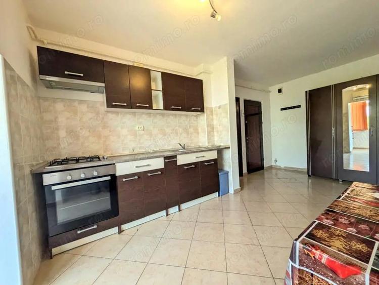 NORD, Bloc 1986, Apartament 2 cam DECOMANDAT, et 2/4 Renovat & MOBILAT - 12