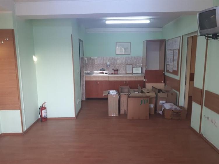 Cladire Birouri- 3 niveluri + 2 corpuri - 3