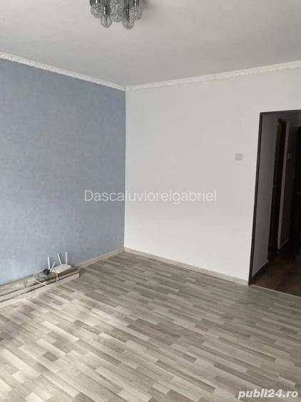 Garsoniera Pitesti Cartier Prundu Pret 142000 lei Garsoniera Pitesti Cartier Prundu Pret 142000 lei