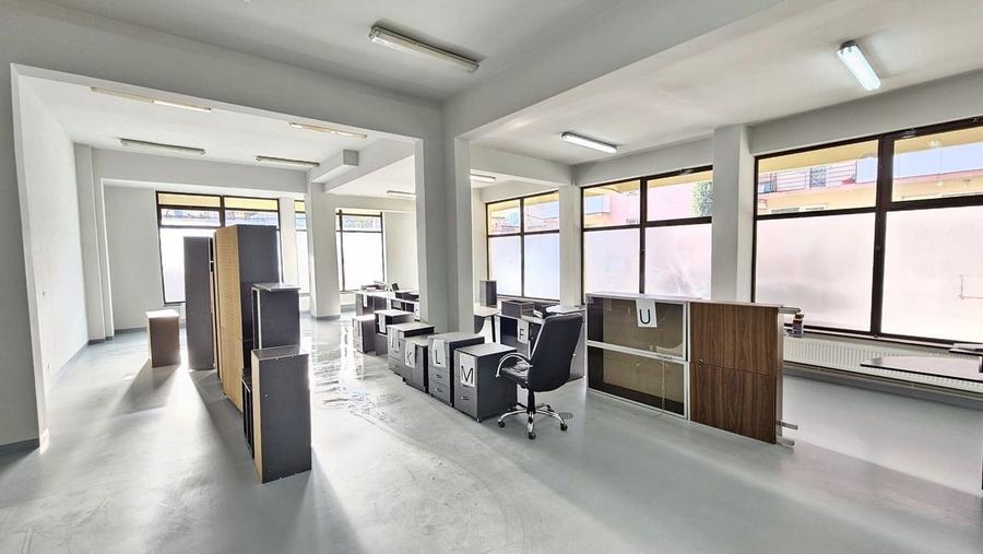 Spatiu comercial cu vitrina, ideal magazin, cabinete medicale, Marasti - 1