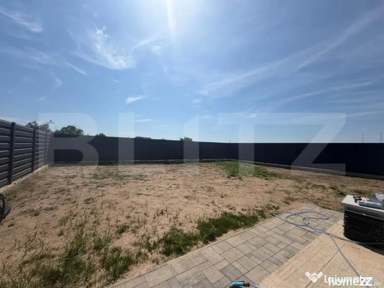 Casă cu 4 camere cu Teren 550 Mp în Central