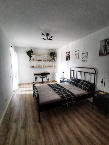 Nou 2 Camere mobiliat utilat loc de parcare și boxă - 1