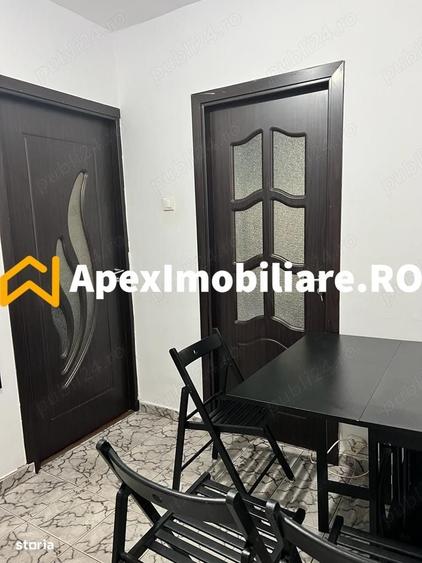 Garsonieră decomandată în Unirii