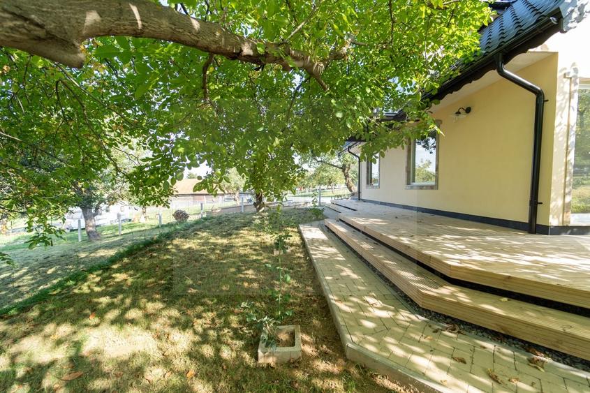 Casa de vacanță din Tohănița &acirc; locul unde muntele &icirc;nt&acirc;lnește liniștea - 24