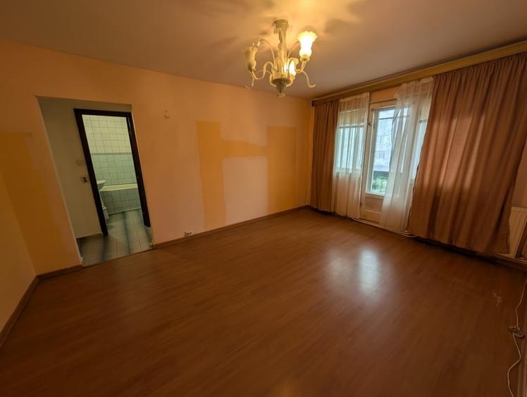 Apartament langa CORA , gradinita, etaj 2 - 1