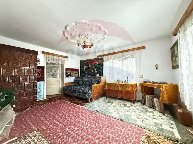 Casă cu Teren de Vânzare în Gura Humorului – strada Pajiștei - 5