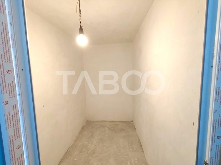 Casa pe un singur nivel cu 4 camere si teren 503 mp - Comision 0 - 10