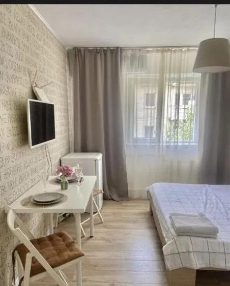 Dristor, garsoniera, 300 euro, 5 minute metrou, moderna - 2