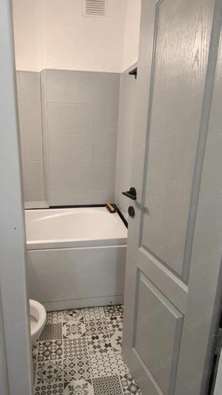 Inchiriez garsoniera Tomis Nord,strada Badea Cartan,etaj 3 - 1