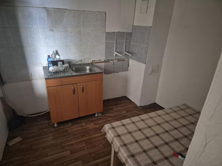 Casa de inchiriat sector 5 - 1