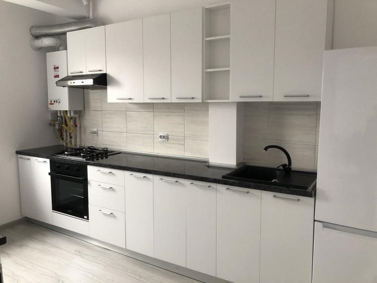 Inchiriez apartament 2 camere + parcare. Bloc nou. Sector 4 - 5