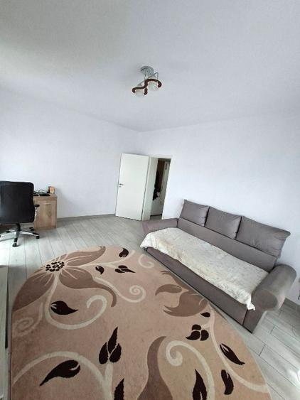 Apartament cu 2 camere de vanzare - 2