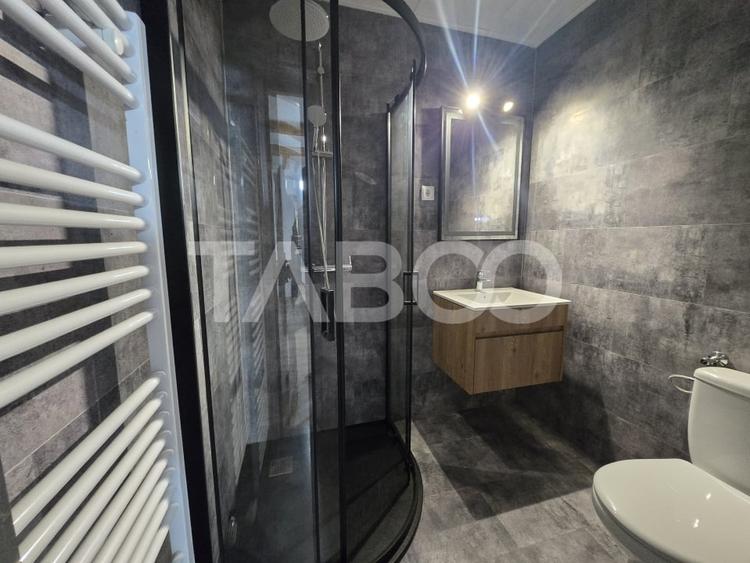 Casa de vacanta de vanzare 278mp curte 855mp Valea Avrigului - 13