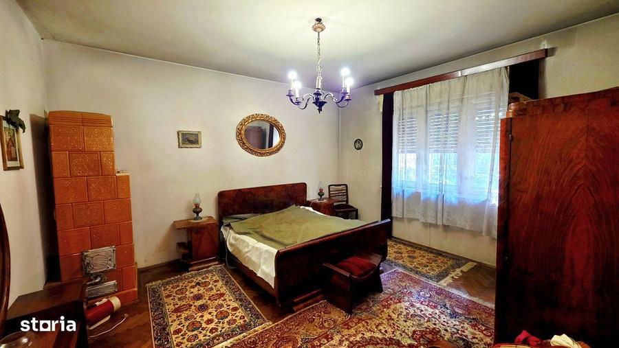 Apartament 3 camere parter in vila plus garsoniera demisol si curte. - 5