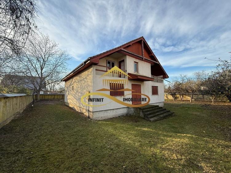 Casa de vanzare in Bacau Calea Moldovei 1000 mp teren - 1