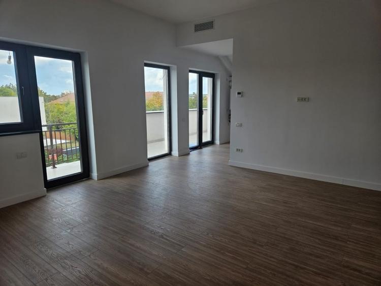 Spatiu Birouri | 550 mp | Damaroaia | 8 locuri parcare | - 3