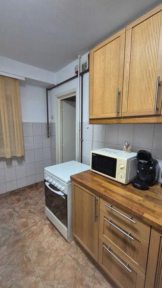 Garsoniera Muncii - Decebal, 2 minute de metrou, stradal, mobilata modern - 5