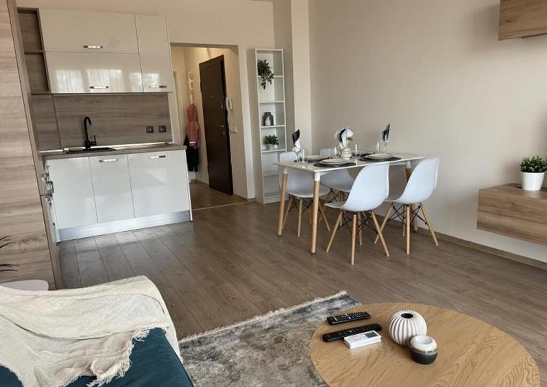 Apartament de vanzare in zona Grivitei - 1