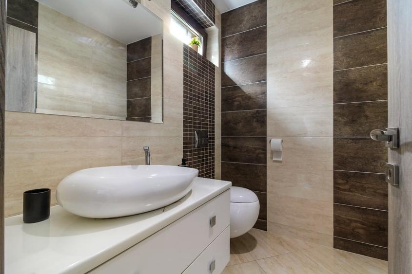 Casa LA CHEIE cu 5 camere si 4 bai, 200 mp, aproape de LIDL, Buna Ziua - 7