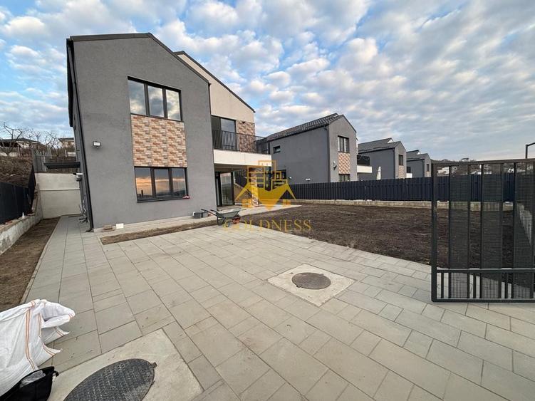 Casa moderna, prima inchiriere, 600 mp teren, curte, parcare, Dezmir - 2