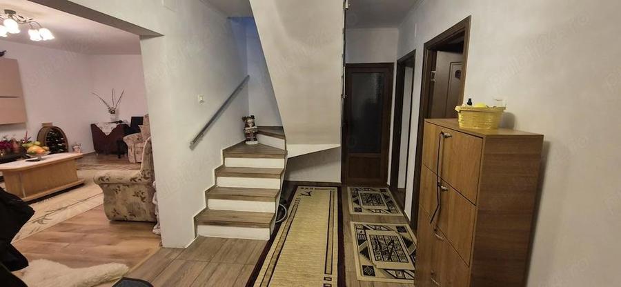 Vila P+M moderna in Lumina 400 mp teren, 5 dormitoare| Garaj - 9