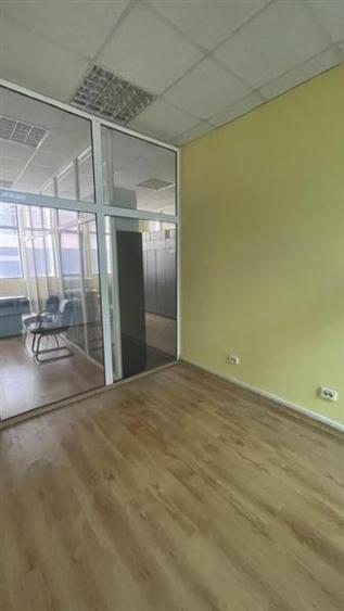 Spatiu birou, 2 camere - 3