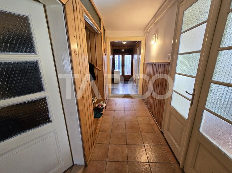 Apartament decomandat 93 utili curte proprie pivnita Sub Arini Sibiu - 14