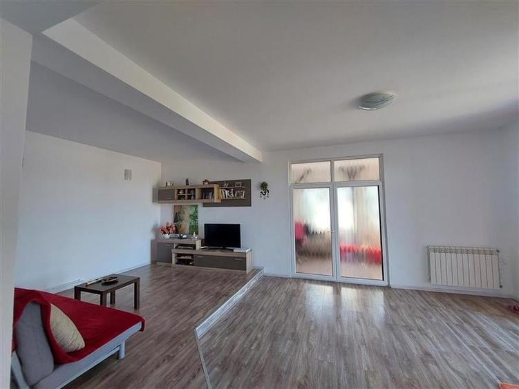 PRET REDUS!!! Casa cu 4 dormitoare in Sofronea - 5