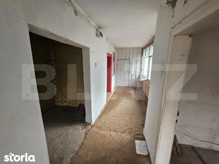 Casa cu 4 camere, demisol si teren 300 mp, Mihoesti, Campeni - 12