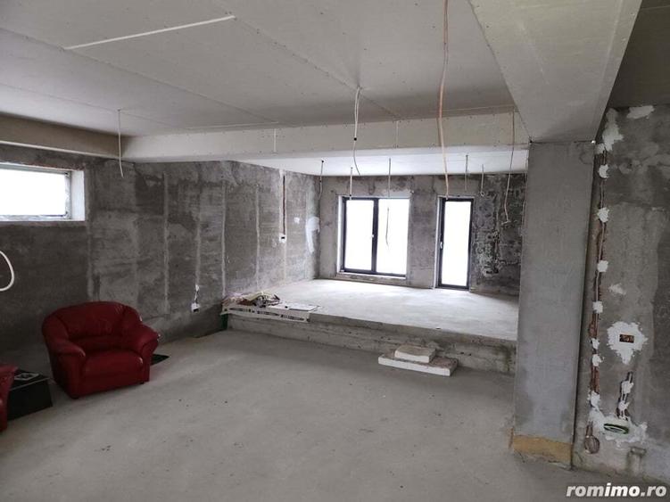 Vand jumatate de duplex , Sag - Manastire - 13