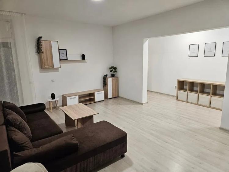 Apartament cu 2 camere, 57 mp, balcon, zona Eroilor - 1