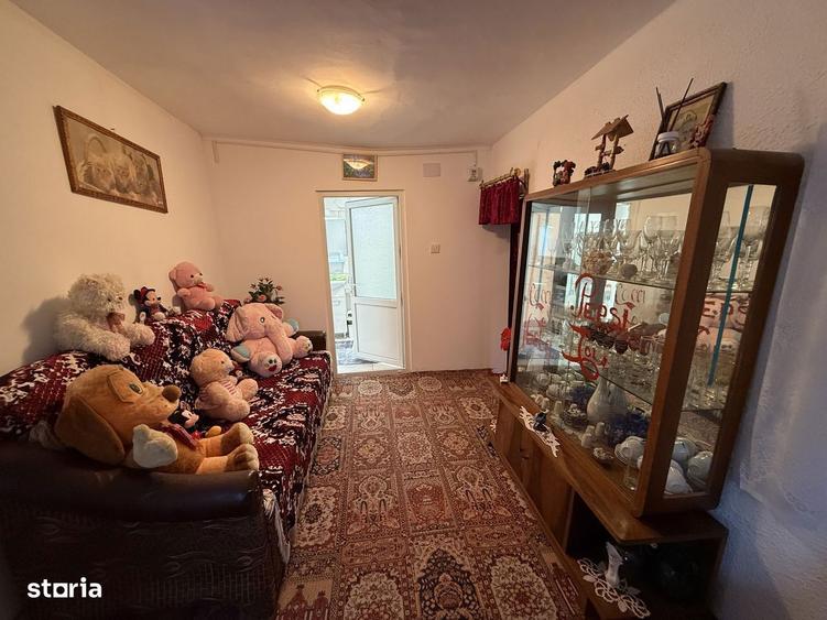 Casa demolabila si teren 800mp cu toate utilitatile deschidere 26,5mp - 3