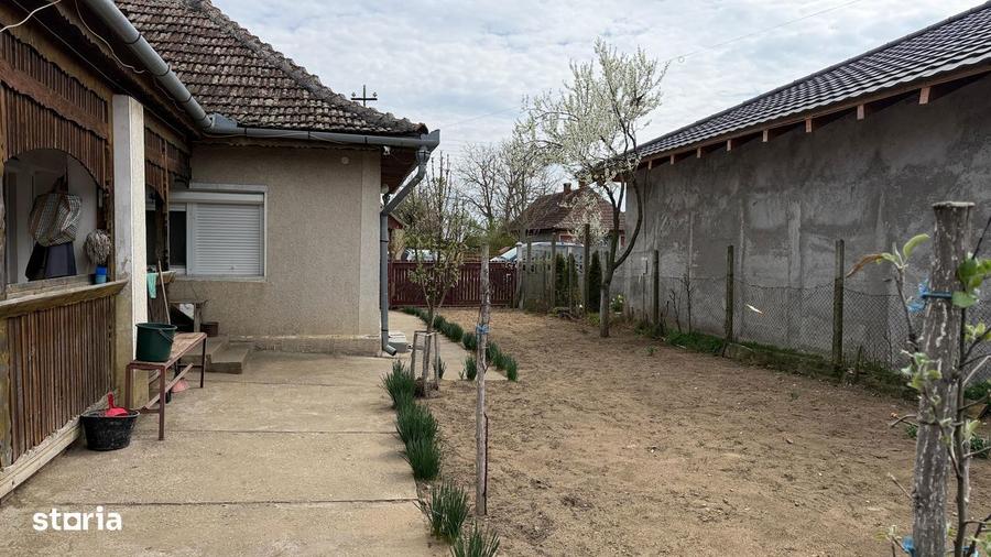 Casa de vanzare in Resighea teren generos 1798 mp, pozi?ie excelenta - 10