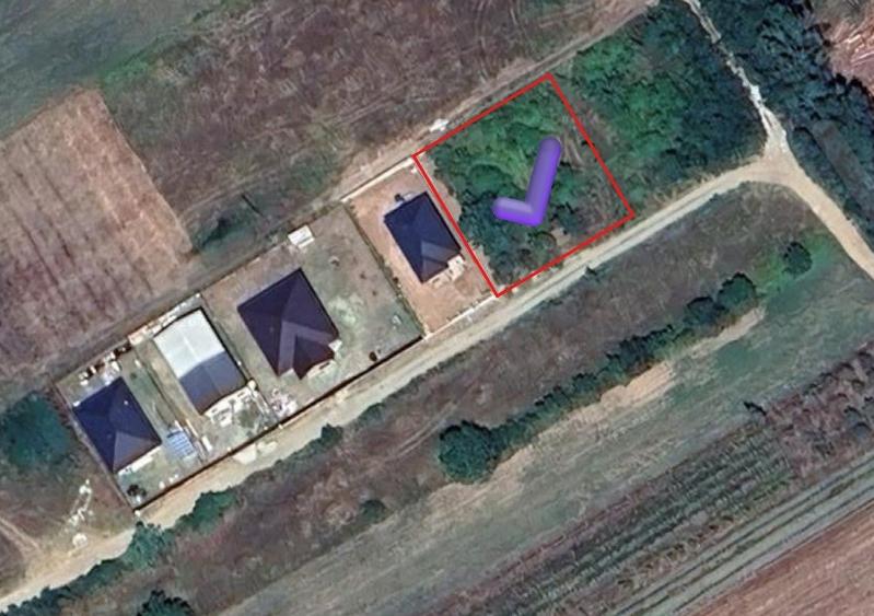 Teren intravilan 1060 m2 - 1