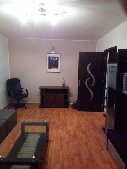 Inchiriez apartament cu 2 camere, 54mp, Tatarasi. - 1