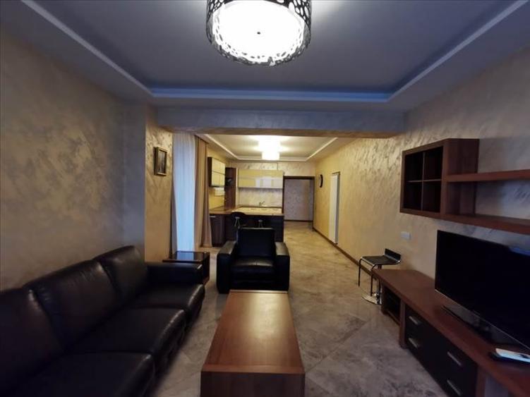 Vedere frontala la mare inchiriere 2 cam lux, terasa, loc de parcare termen lung - 4