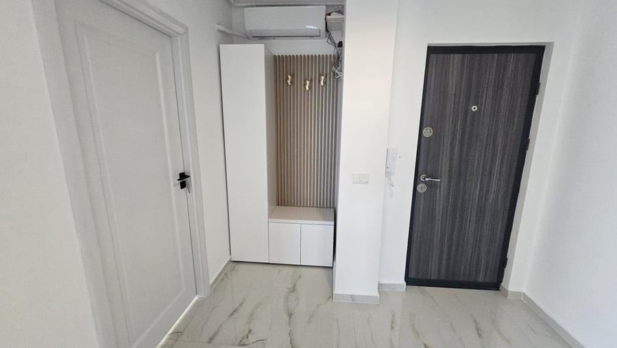 Apartament cu 2 camere decomandat, mobilat în Metalurgiei