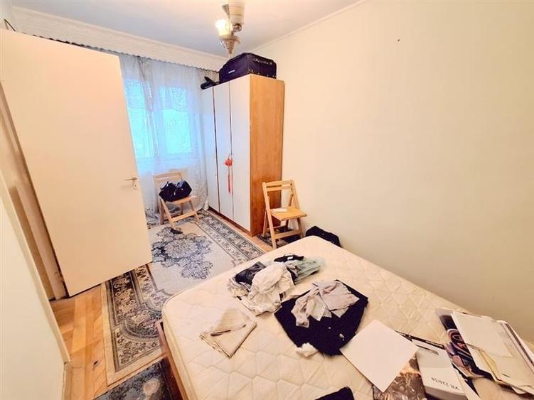 Apartament 2 camere , etaj 1,cu centrala, zona Narcisa - 4