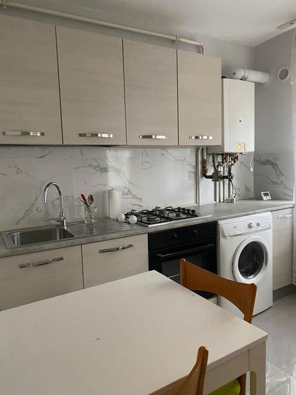 Inchiriez garsoniera decomandata - 3