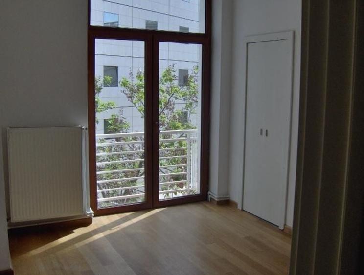 De Inchiriat Apartament 6 camere, C. Victoriei - Sala Palatului sect 1 - 2