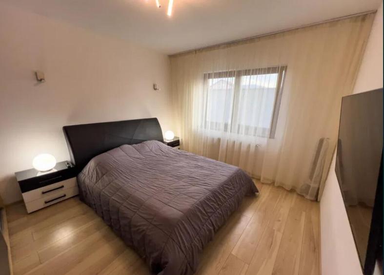 Apartament 2 camere, decomandat - zona Tractorul - 8