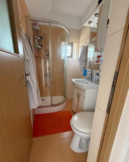 Apartament 4 camere decomandat cu scara interioara, Zona Sar - 13