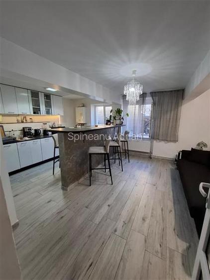 Balcescu, 3 camere la casa