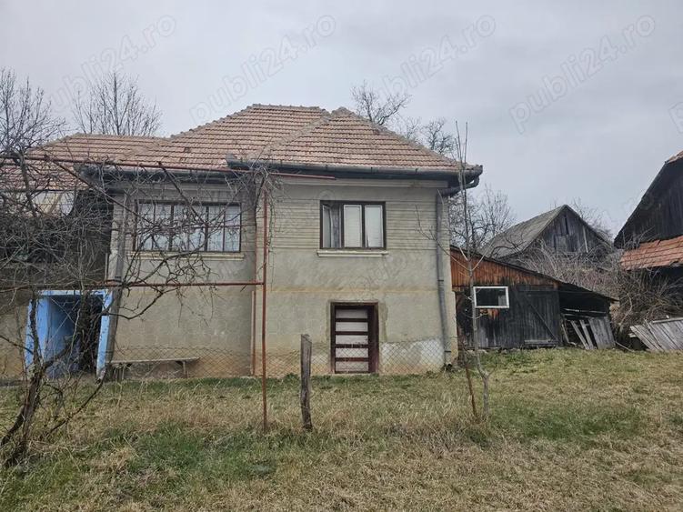 Casa de vanzare in Sat Sacel, Com. Baisoara - 6