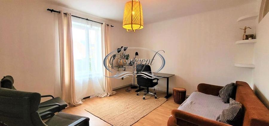 Inchiriere apartament cu terasa, cartier exclusivist Andrei Muresanu Inchiriere apartament cu terasa, cartier exclusivist Andrei Muresanu