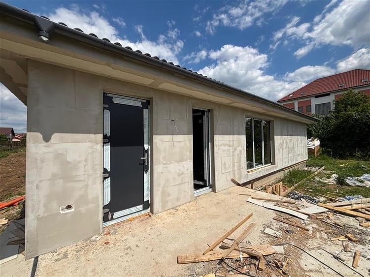 CASA FINISATA LA ALB/ONCEA/PLAN PARTER/3 DORMITOARE - 2