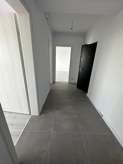 Apartament cu 2 camere decomandat în Berceni