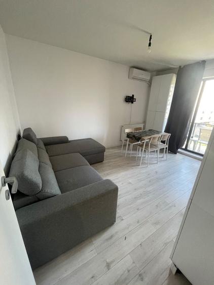 Apartament cu 2 camere decomandat în Chiajna