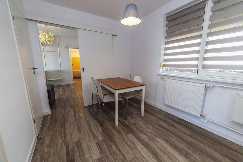 Apartament cu 3 camere semidecomandat, mobilat în Grivița